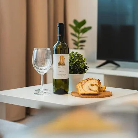 Apartment Near Bts Airport *